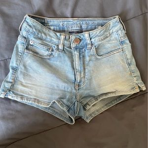 AE Light Wash Stretch Shortie Short